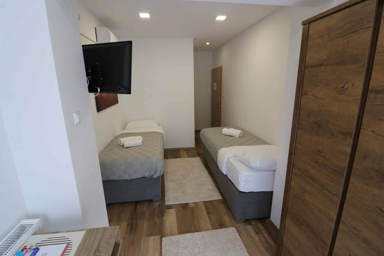 Donji Miholjac Forum Apartmani I Sobe מראה חיצוני תמונה
